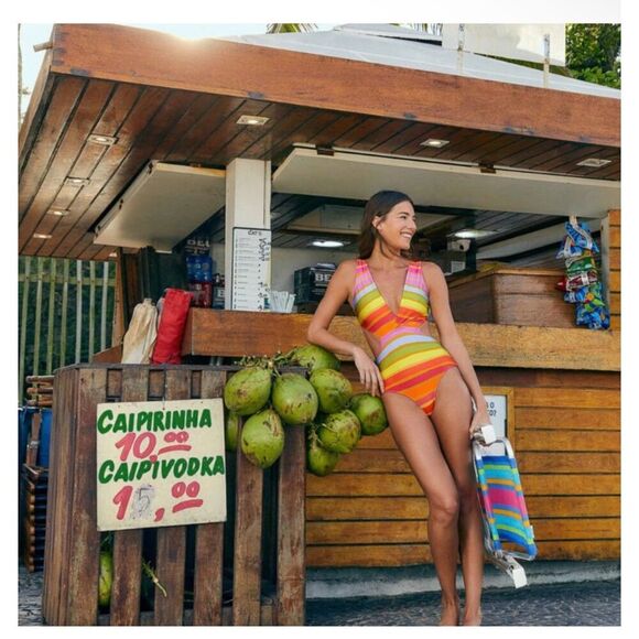 NWT Farm Rio V-Neck Cutout Shiny Stripe Rainbow One-Piece Swimsuit Small Pink - Picture 1 of 9